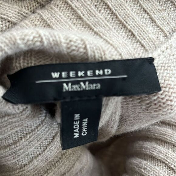 EUC Max Mara MaxMara Weekend Virgin Wool beige oversized short sleeve Sweater S - Picture 12 of 12